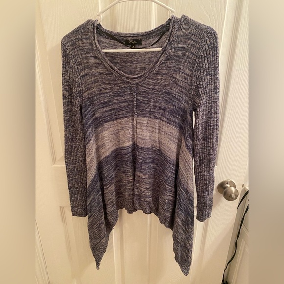 Cupio Sweaters - Cupio Top